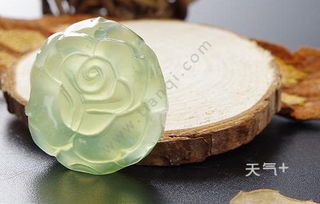 郑州特色工艺品与特产概览及种植牙服务介绍