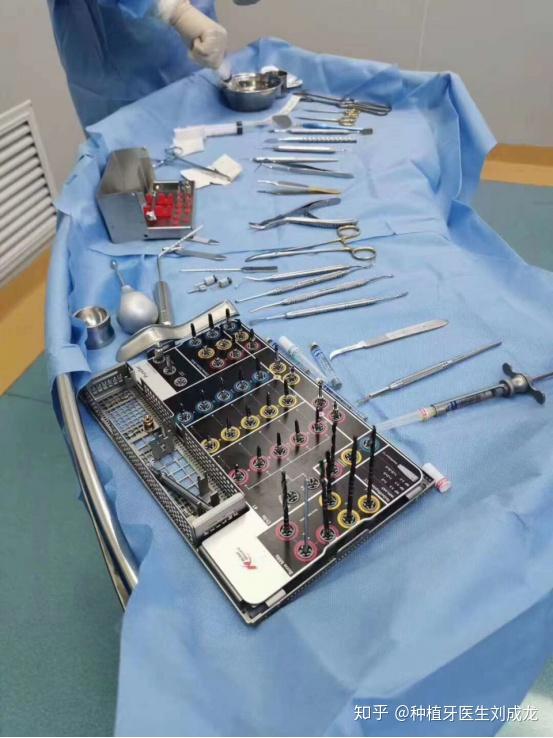 郑州种植牙医院与医生推荐指南